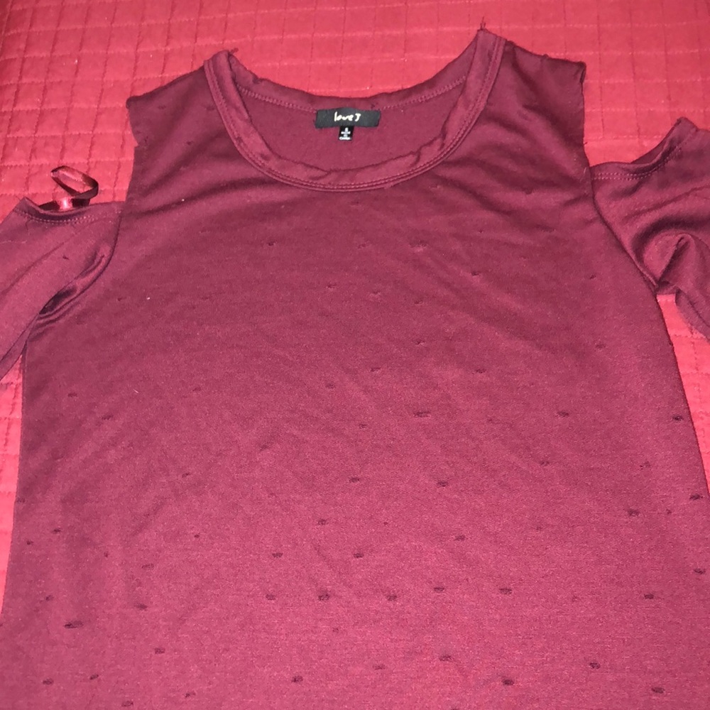Sweater - Picture 2 of 4